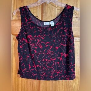Kim Rogers Red & Black Rose Themed Tank Top NWOT
Size Medium 8 - 10